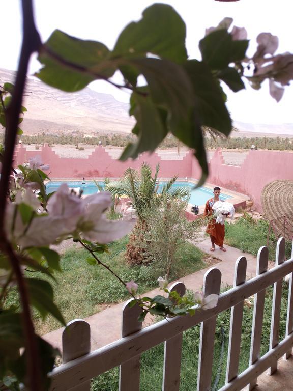 Foum Zguid Riad Hiba المظهر الخارجي الصورة